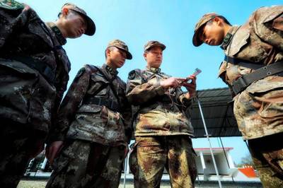 南部先鋒 | 一級軍士長莊緒全 “兵王”謀戰為打贏 通信設備修理